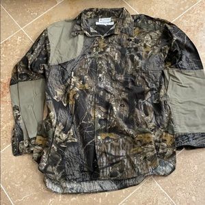 Columbia button down Camo shirts